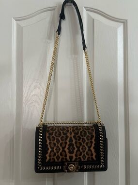 Leopard Print Chain Crossbody Bag - Black and Brown
